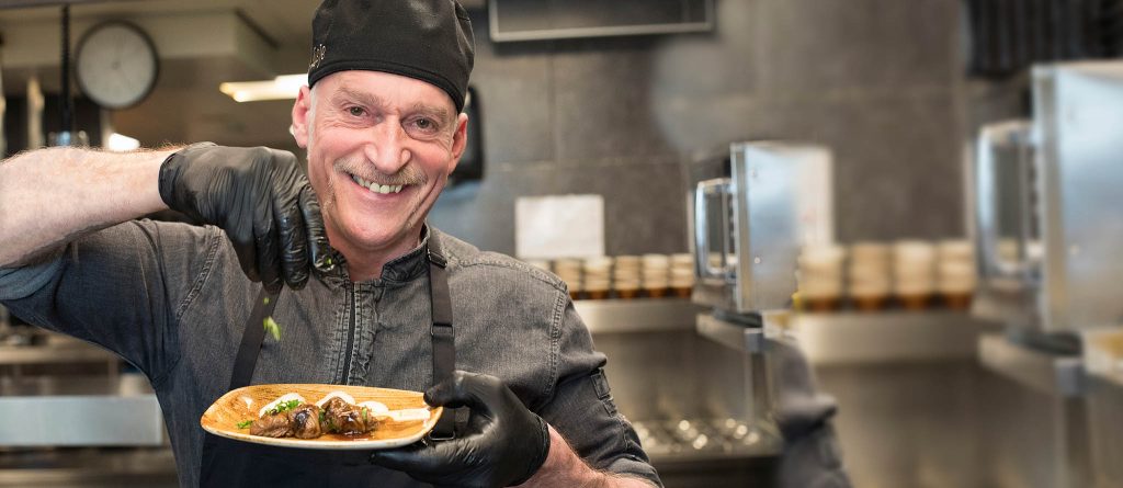 Kies voor een keukenfunctie bij 't Zusje en laat jouw liefde voor het horeca vak zien met onze gerechtjes.